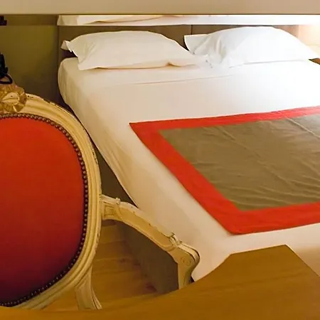 Windsor Opera 4* Paris
