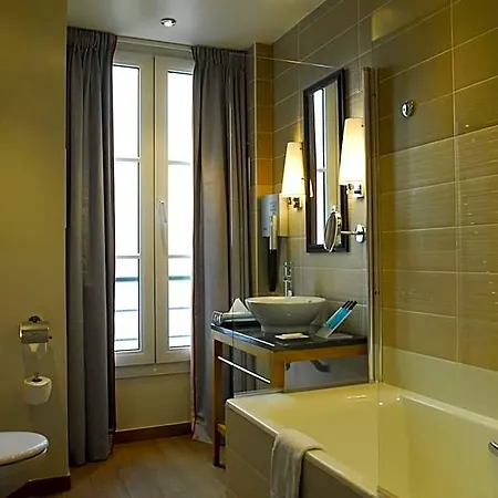 Windsor Opera Hotel 4*