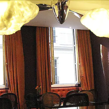 Windsor Opera Hotel