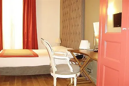 Windsor Opera 4*