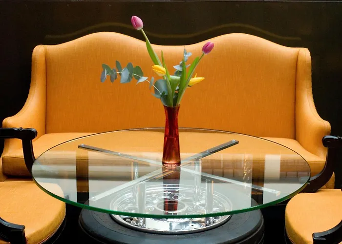 Windsor Opera מלון