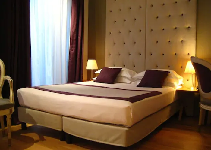 מלון Windsor Opera פריז