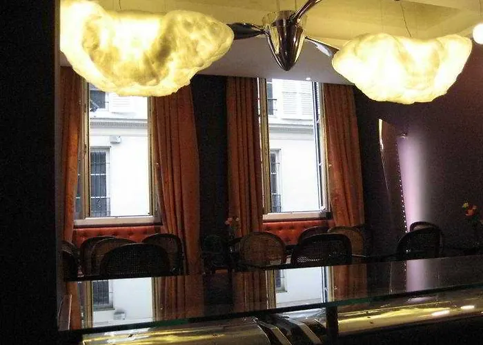 Windsor Opera מלון פריז