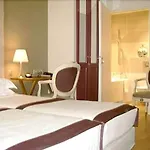 Windsor Opera Otel