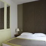 Windsor Opera Otel