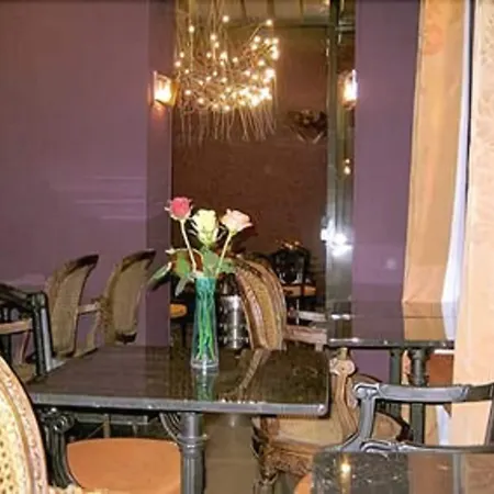 Hotel Windsor Opera 4*